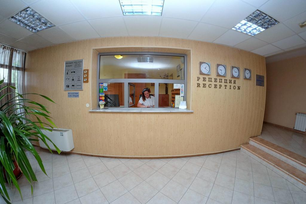 Rodopi Hotel Haskovo Exterior photo